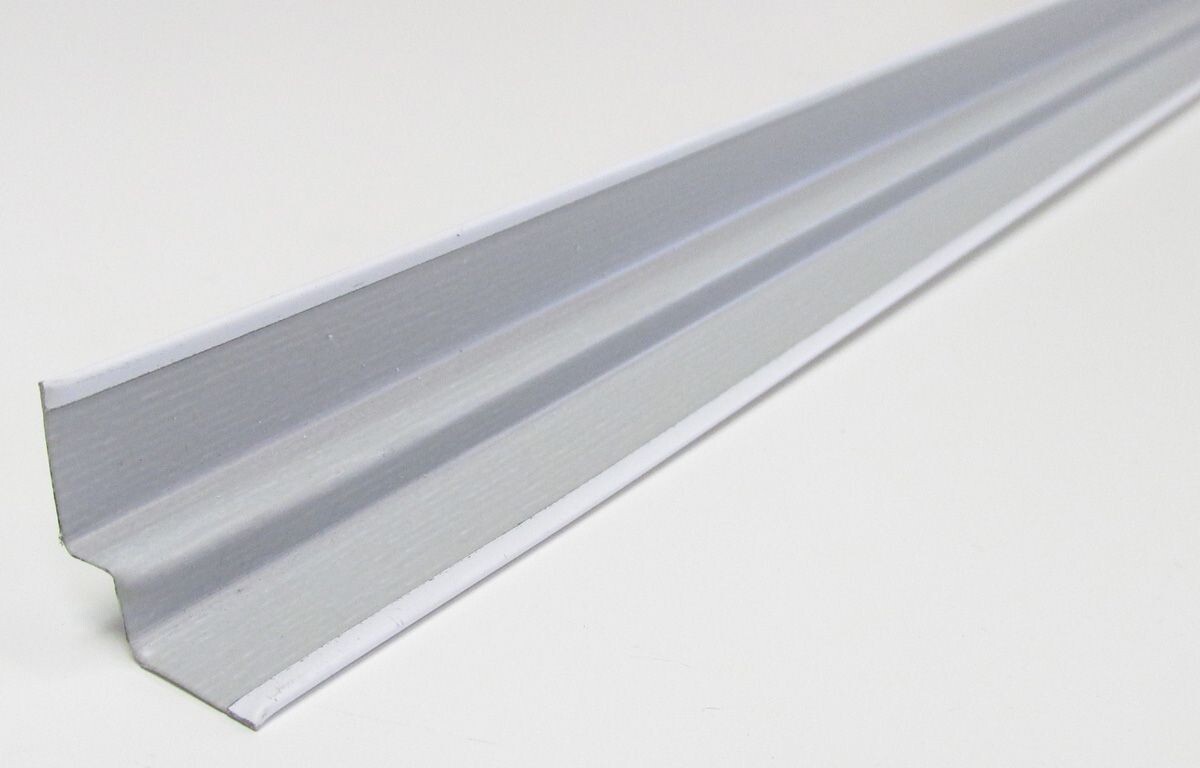 PLL А8 профиль оцинкованный белый