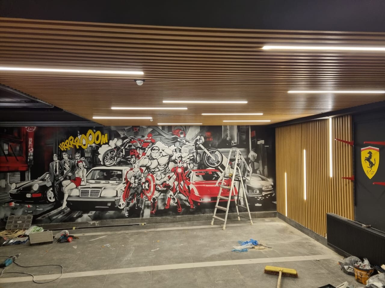 Монтаж кубообразного реечного потолка в гараже загородного дома