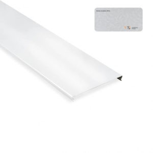 Реечный потолок Белая мозаика-В32 D в интерьере ванной