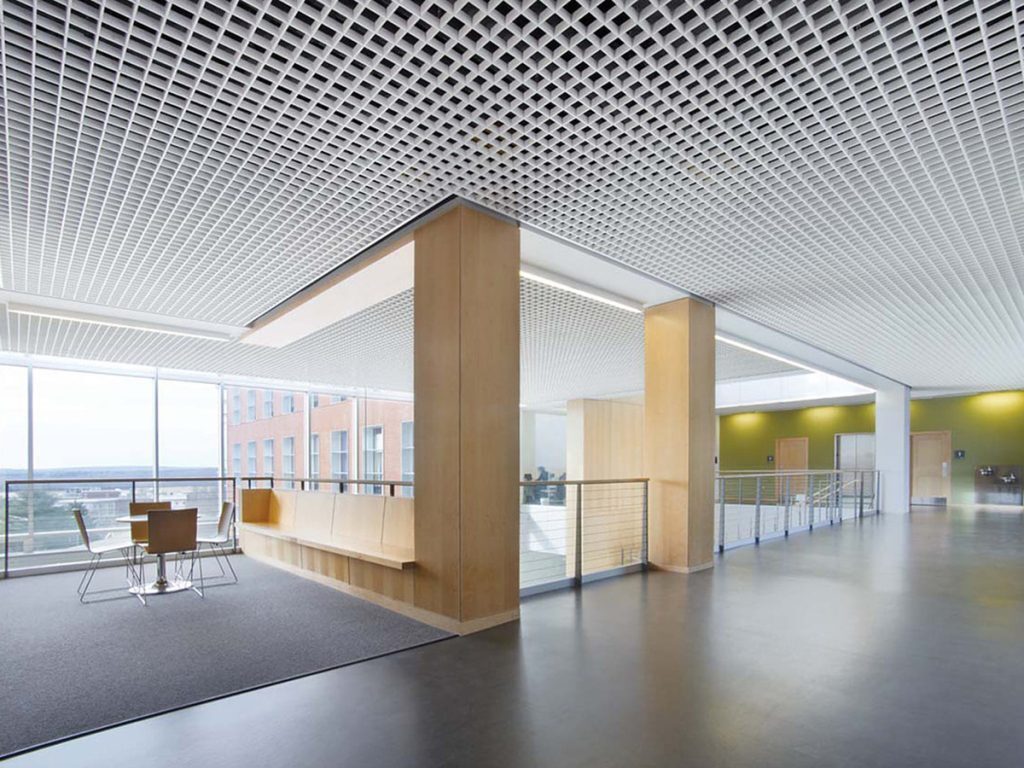 Потолок Грильято в интерьере