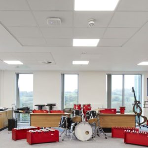 Потолочная панель Rockfon Blanka dB 46 E15S8 (600x1200x50)