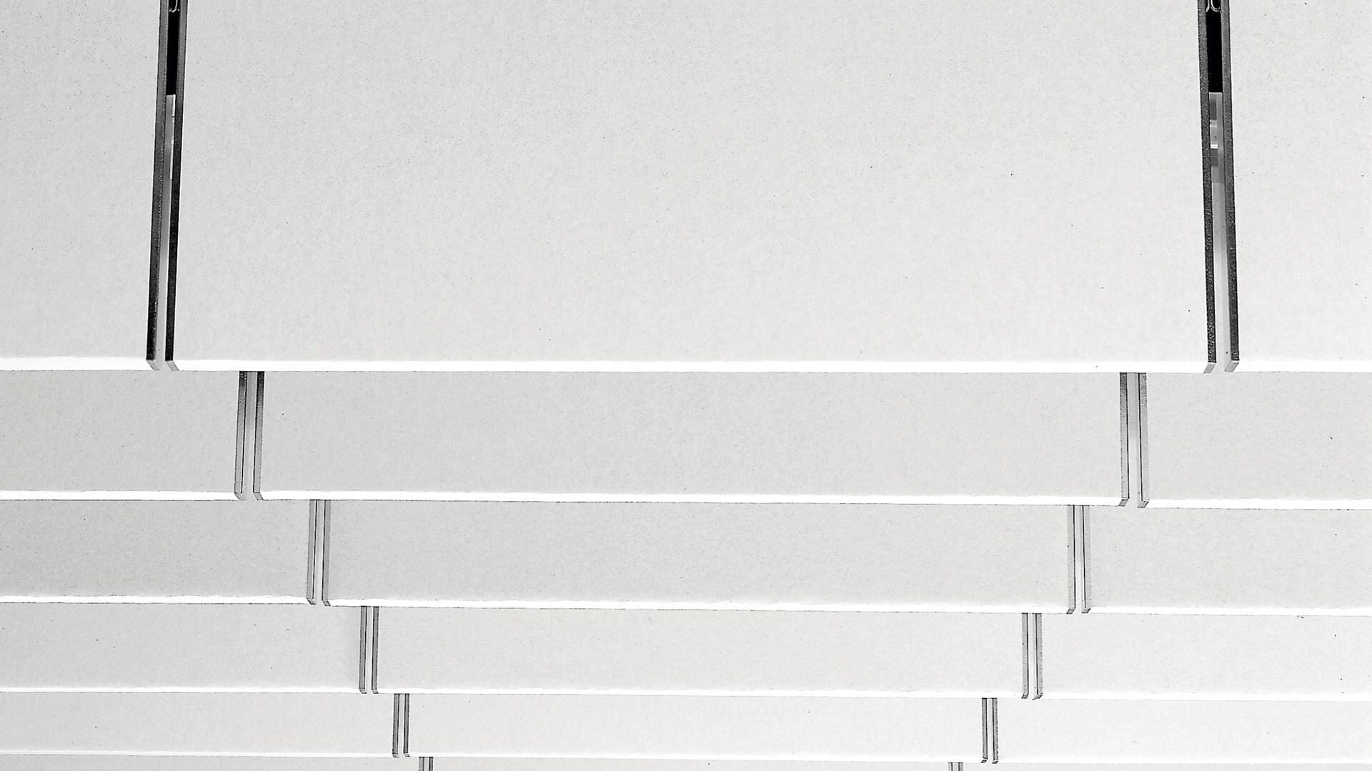 Потолочная панель Rockfon Universal Baffle 2F (600x1200x50)